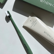 Essential Toothbrush Duo Kit