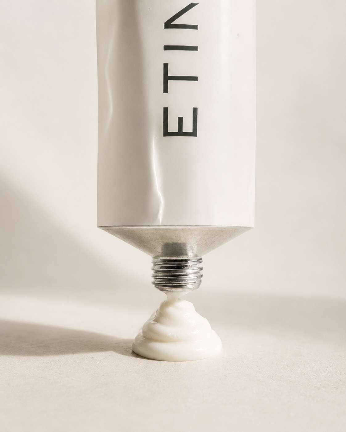 Toothpaste_with_formula.png