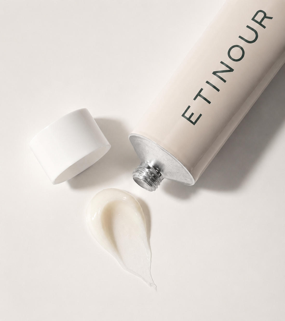 Toothpaste_with_formula_flat.png
