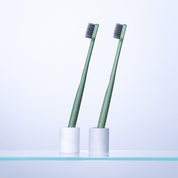 Essential Toothbrush Duo Kit