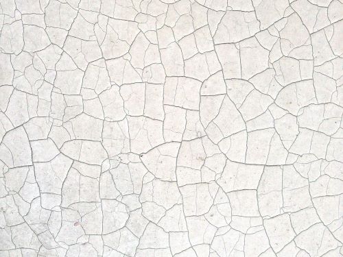 Potassium nitrate anti sensitivity ingredient illustration with white cracks zoomed in f